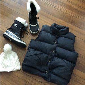 Women’s LLBean down vest size M
